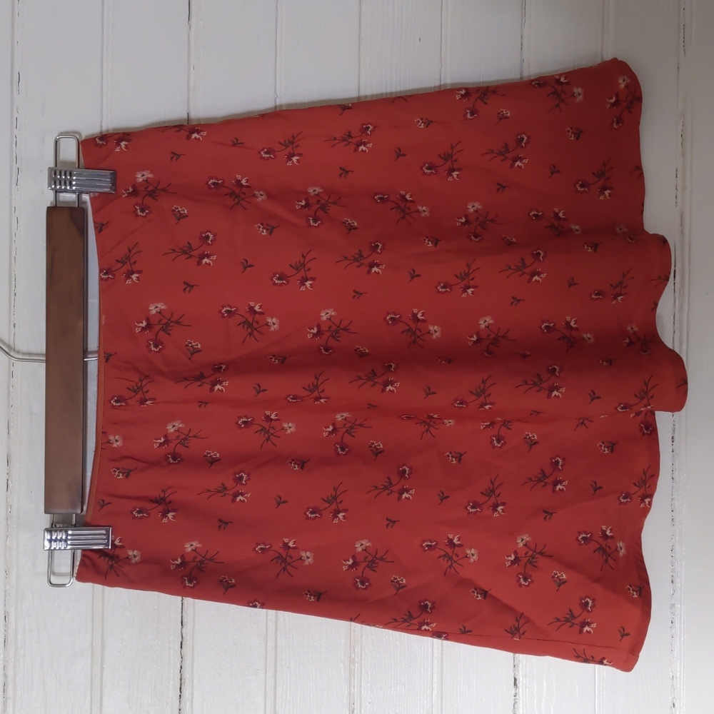 *SOLD* NWT Hollister ultra high rise burnt orange with floral detail skirt